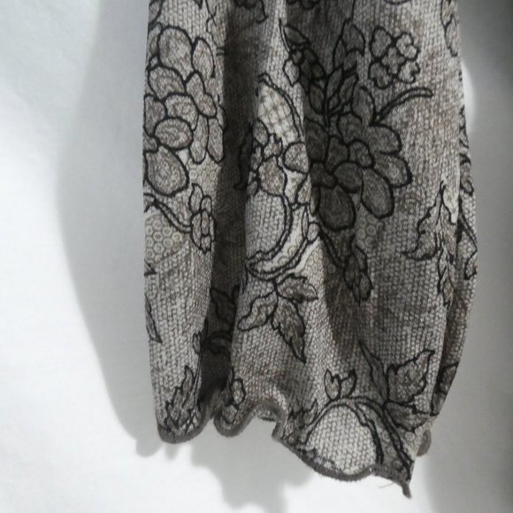 GEOFFREY BEENE | large | Floral Print V-Neck Blouse | Made In USA | NWOT - Picture 13 of 16